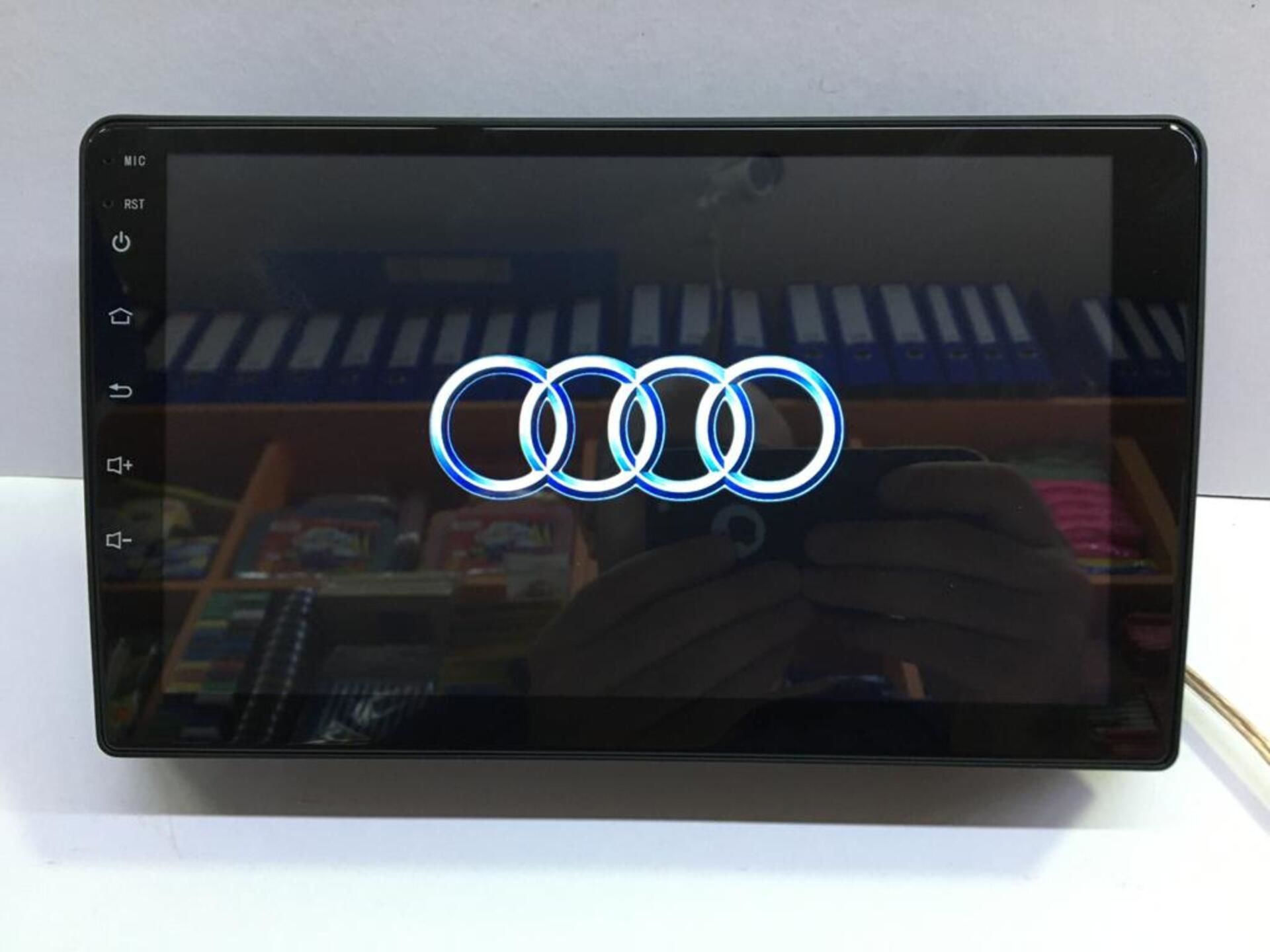 AUDİ A4 2002-2008 9'' MULTİMEDYA TEYP ANDROİD 15 2GB RAM 32 GB HAFIZA CARPLAY KAMERA