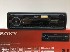 SONY DSX-A416BT 3 AMFİ ÇIKIŞI BLUETOOTH RENK DEĞİŞTİREN TUŞLAR
