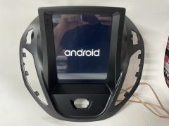 FORD COURİER TESLA MULTİMEDYA TEYP ANDROİD 15 2 GB RAM 32 GB HAFIZA CARPLAY KAMERA