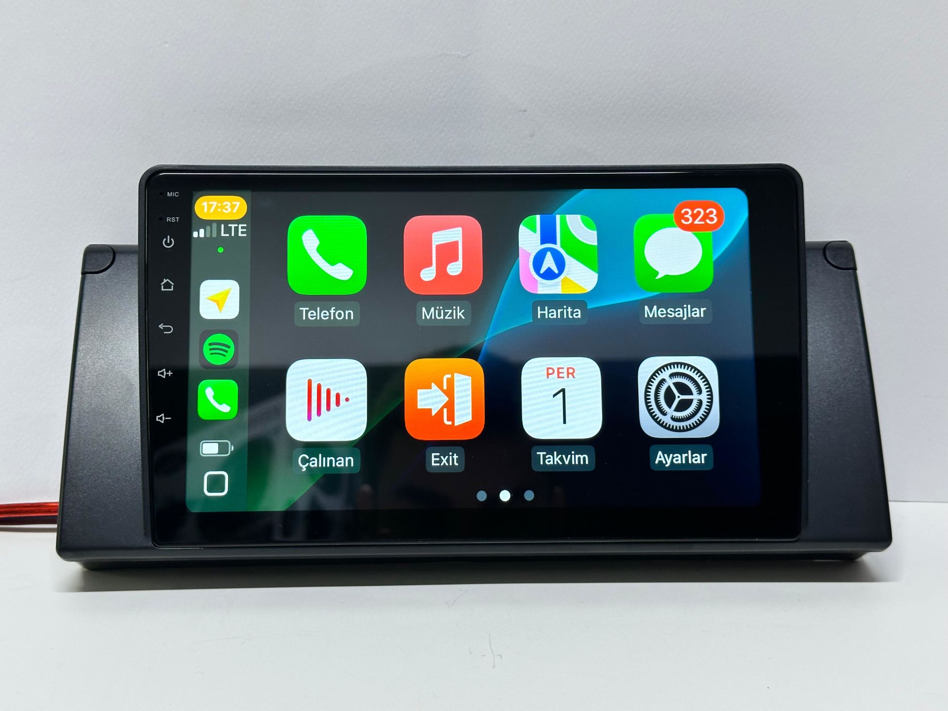 BMW 5 E39 MULTİMEDYA TEYP ANDROİD 15 4-64CARPLAY KAMERLI