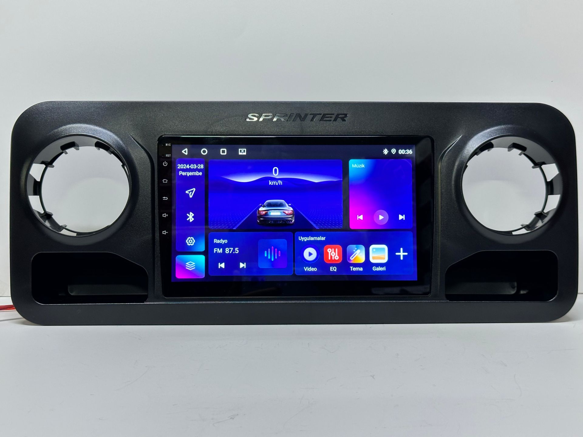 MERCEDES SPRİNTER MULTİMEDYA TEYP ANDROİD 15 2-32 GB CARPLAY KAMERA HEDİYELİ