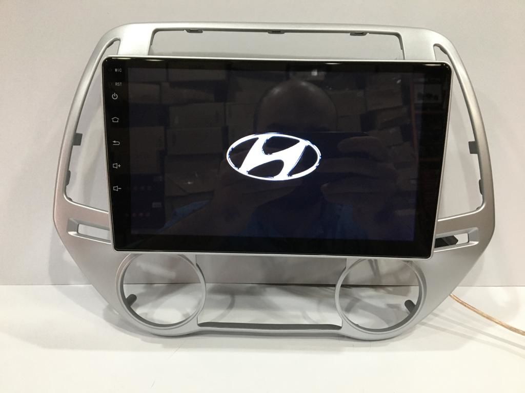 HYUNDAİ İ20 2010 MULTİMEDYA TEYP ANDROİD 15 4-64 GB CARPLAY KAMERA HEDİYE