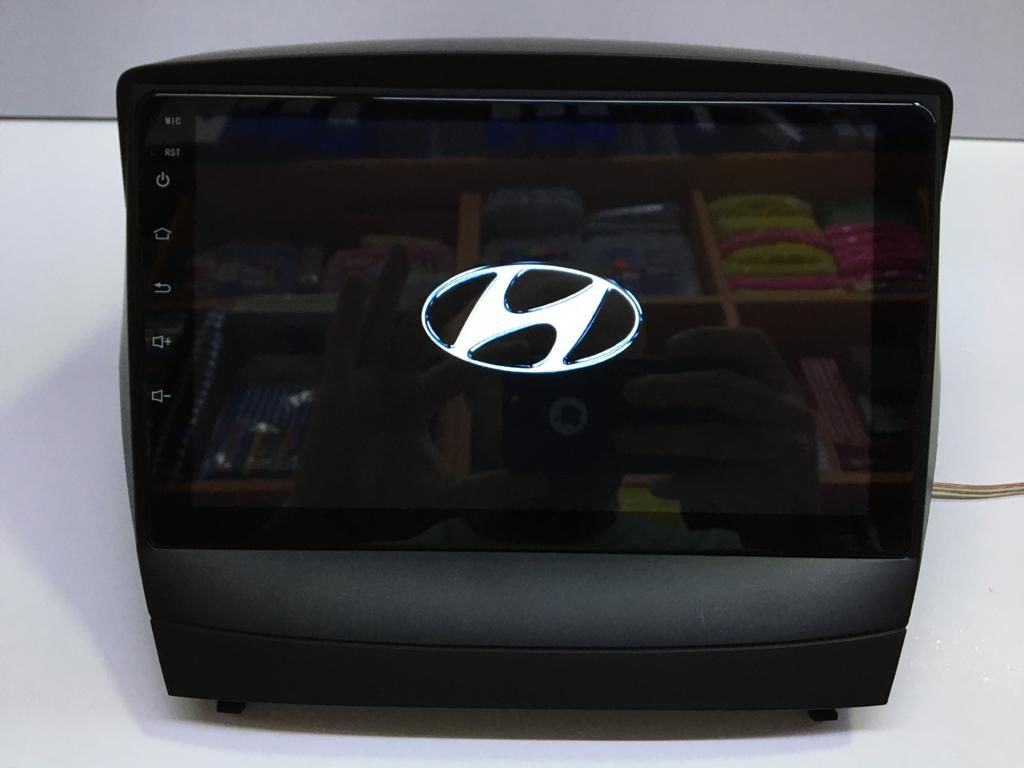 HYUNDAİ İX35  MULTİMEDYA TEYP ANDROİD15 4-64CARPLAY KAMERA HEDİYE