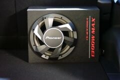 PİONEER TS-WX300A AKTİF SUBWOOFER BAS 1300 WATT ORJİNAL NAKIŞLI PIONEER KABİN VE AMFİ KENDİNDEN AMFİLİ BAS
