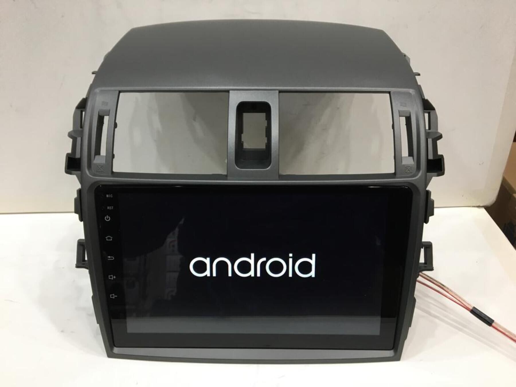 TOYOTA COROLLA 2007 ANDROİD15 MULTİMEDYA 2-32GB CARPLAY KAMERA HEDİYE